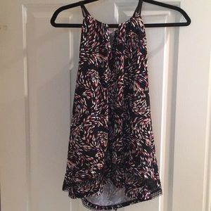 White House Black Market flowly style top